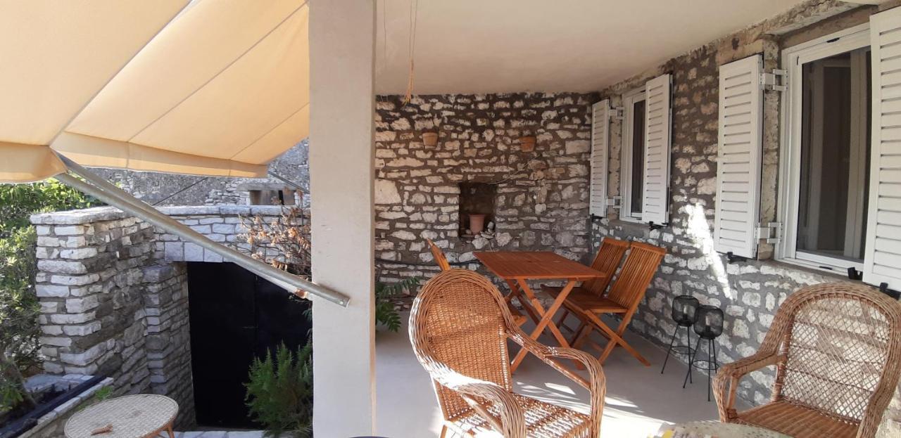 Les Villas De Qëparo Exteriér fotografie
