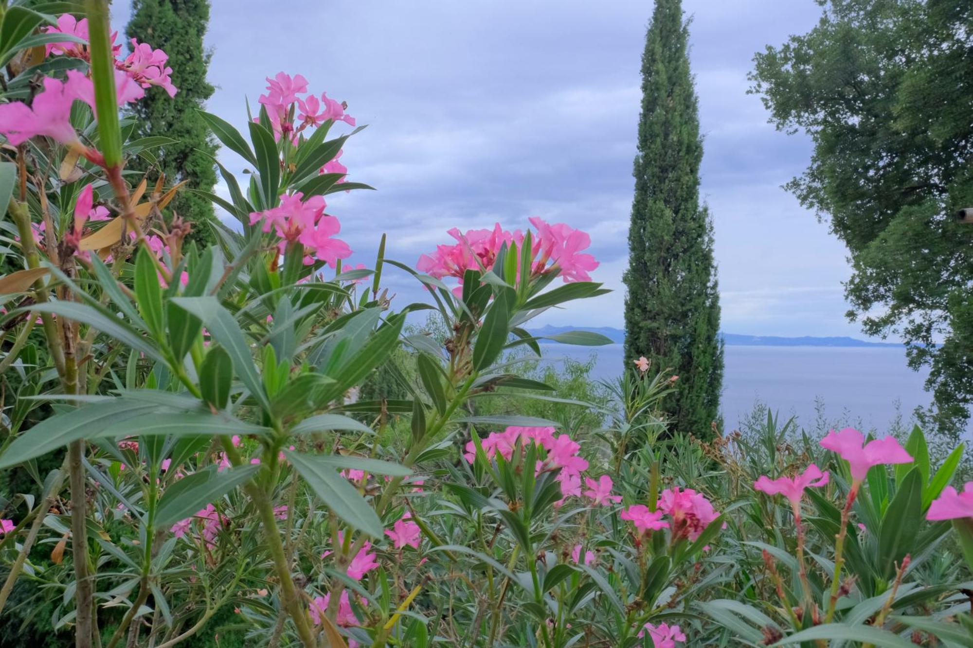 Les Villas De Qëparo Exteriér fotografie